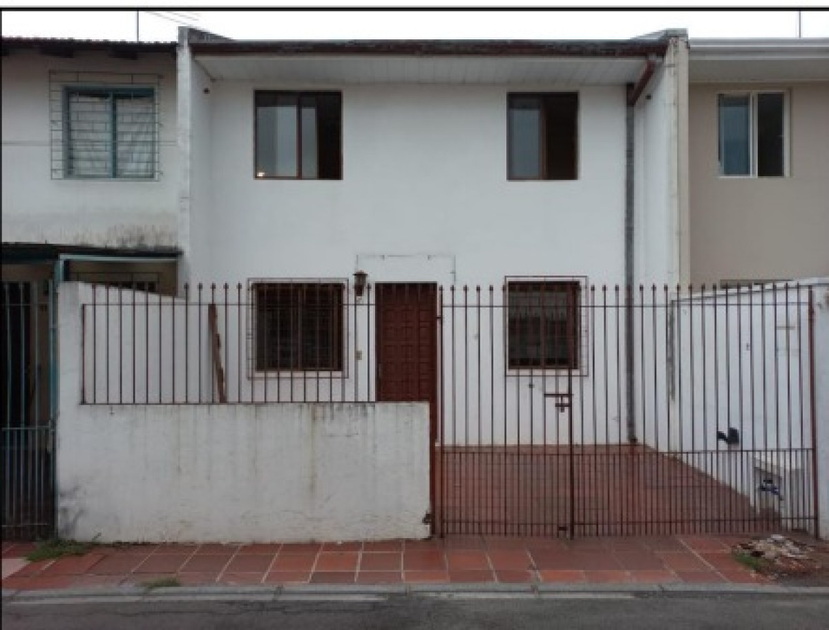 Casa - Venda, Xaxim, Curitiba, PR